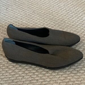 Robert Clergerie Charcoal Women's Flats